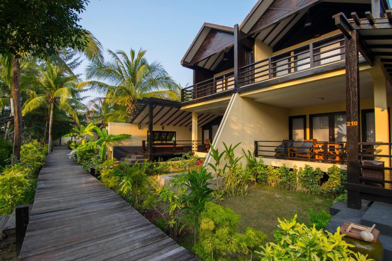 Bay Of Bengal Resort - Ngwe Saung Ngwesaung Exterior photo